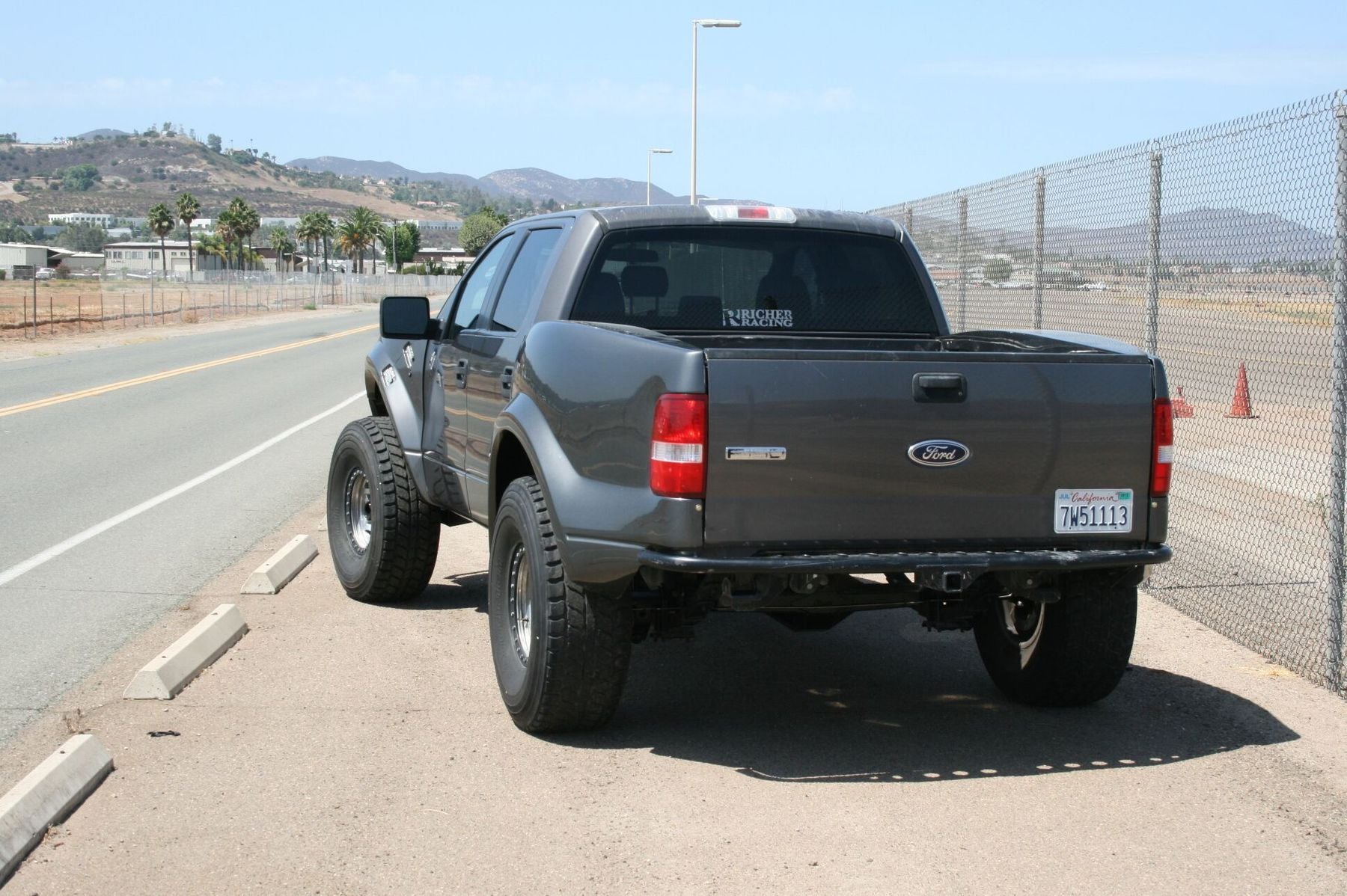 '04-08 Ford F150 Bedsides-TT Style Fiberglass Fiberwerx display