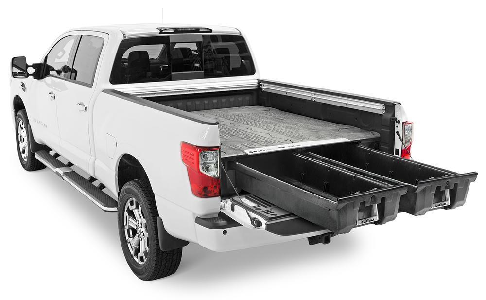 '04-15 Nissan Titan Truck Bed Storage System Display in Vehicle 