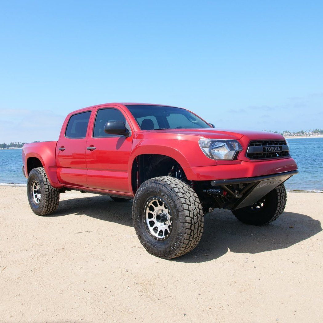 '05-15 Toyota Tacoma Fenders | 6" Bulge Display on vehicle 