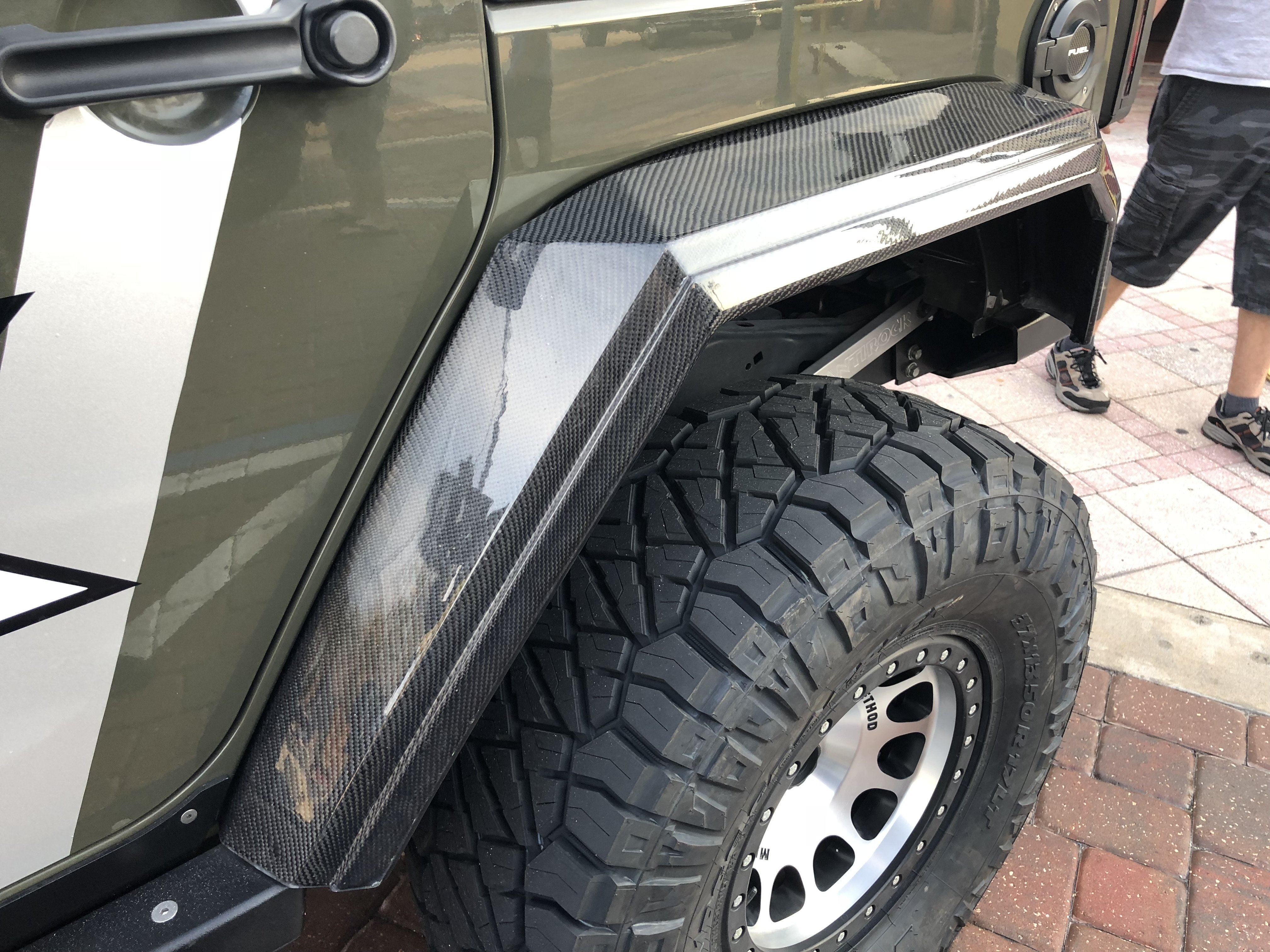 '07-17 Jeep JK Stealth Kit Fiberglass Fiberwerx close-up