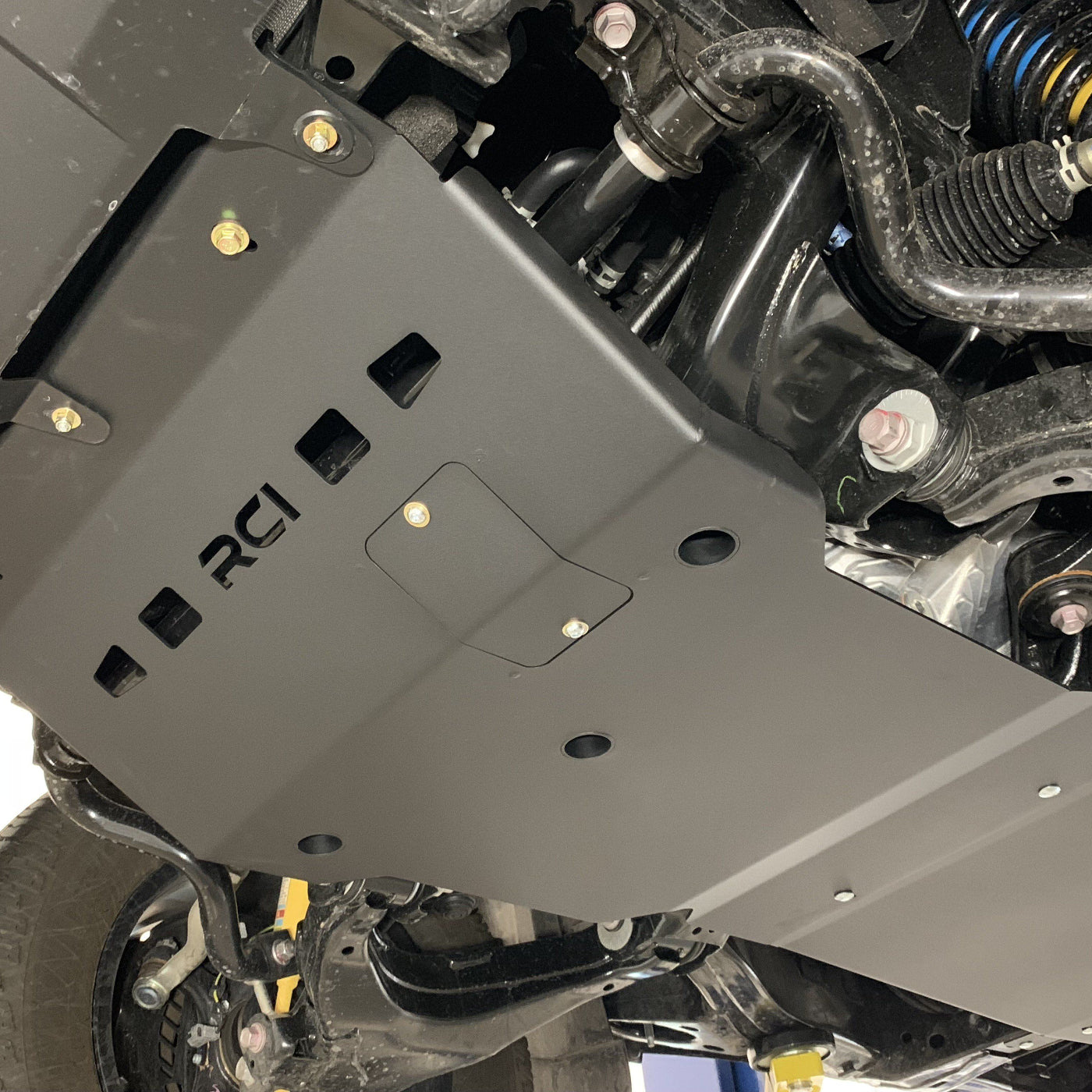 '07-21 Toyota Tundra Engine Skid Plate RCI Off Road (bottom view)