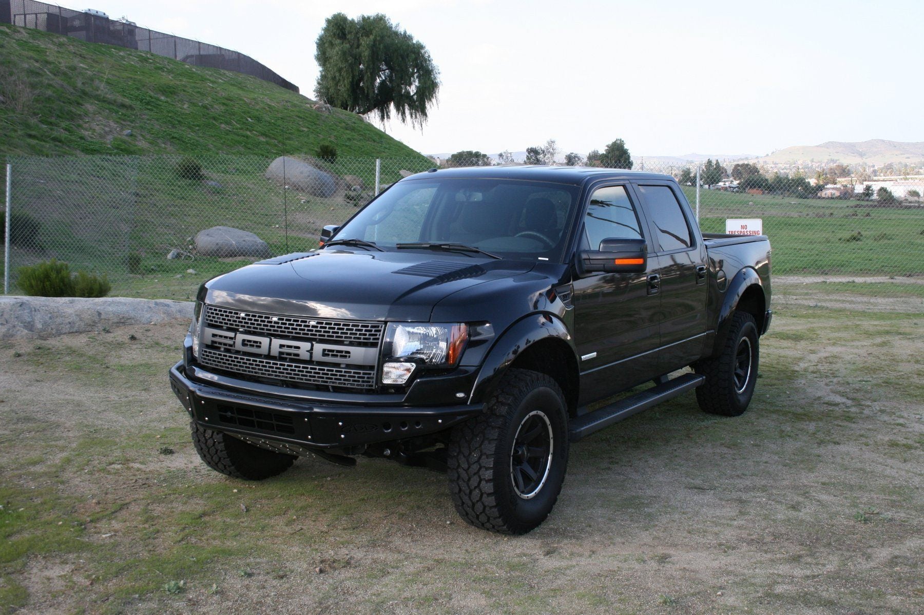 '10-14 Ford Raptor OEM Style Fenders Fiberglass Fiberwerx  display