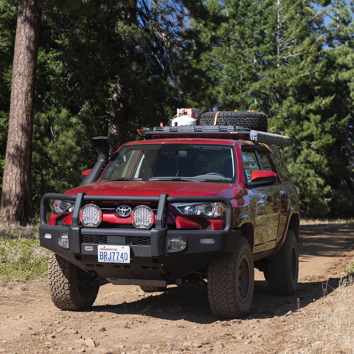 '14-23 Toyota 4Runner Summit Series Bumper ARB display on Vehicle (Front View)