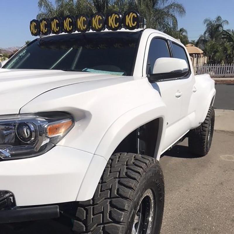 '16-23 Toyota Tacoma Fenders Fiberglass Fiberwerx 6"  display