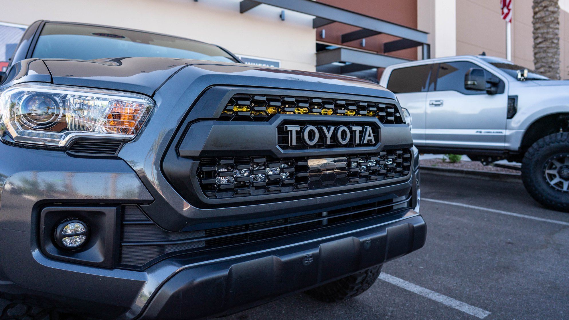 '16-23 Toyota Tacoma SDHQ Built BTG Dual 10" Light Bar Mount Lighting SDHQ Off Road display