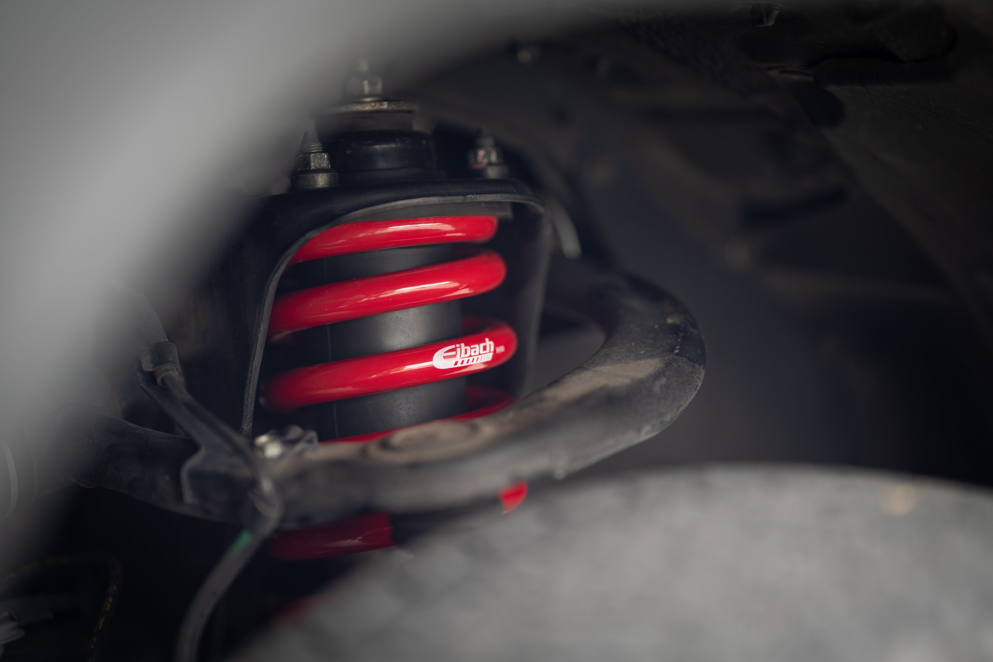 '17-19 Toyota Tacoma TRD Pro PRO-LIFT-KIT Suspension Eibach close-up