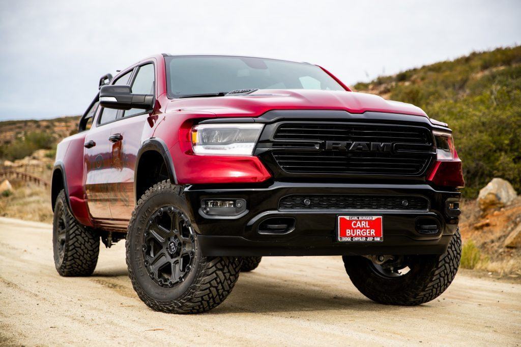 '19-23 Ram Fenders | 4.5" Bulge Fiberglass Fiberwerx display