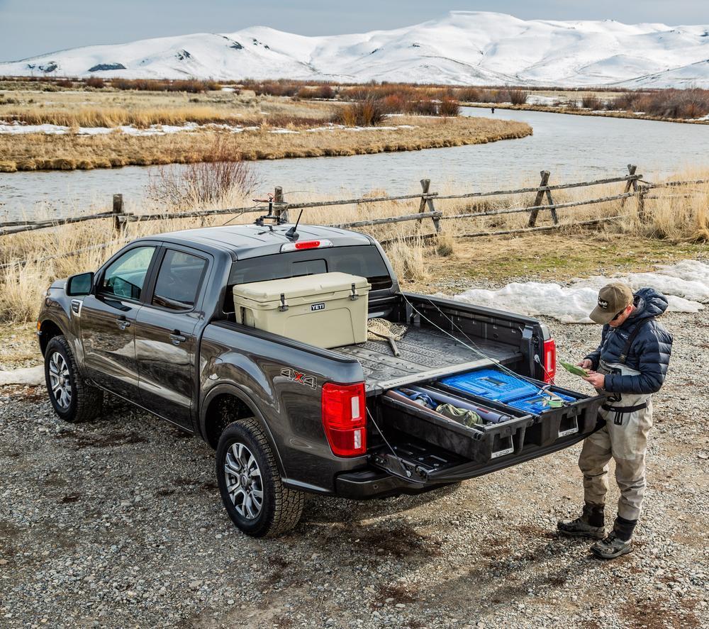 '19-23 Ford Ranger Decked Truck Bed Storage System Display in Vehicle 