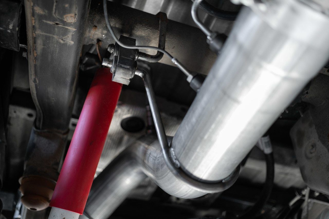 '20-23 Chevy/GMC 6.6L Duramax AL 4" Single Side Filter Back Exhaust MBRP close-up