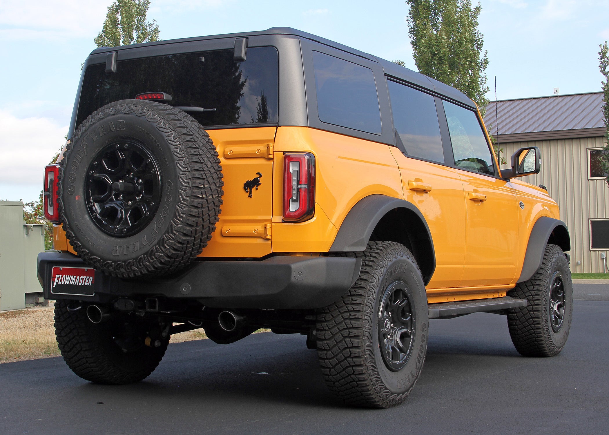 '21-23 Ford Bronco Outlaw Cat-Back Dual Exit Exhaust System Flowmaster display