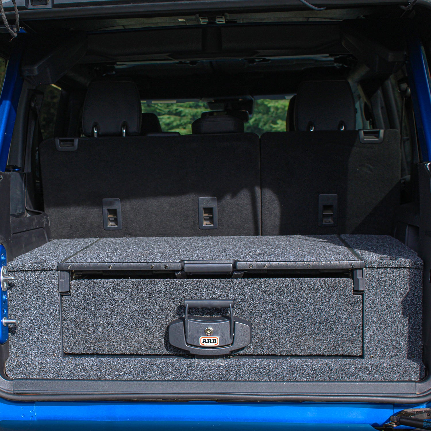 '21-23 Ford Bronco 4-Door ARB Outback Drawer Kit Close-up display in Vehicle (Rear View)