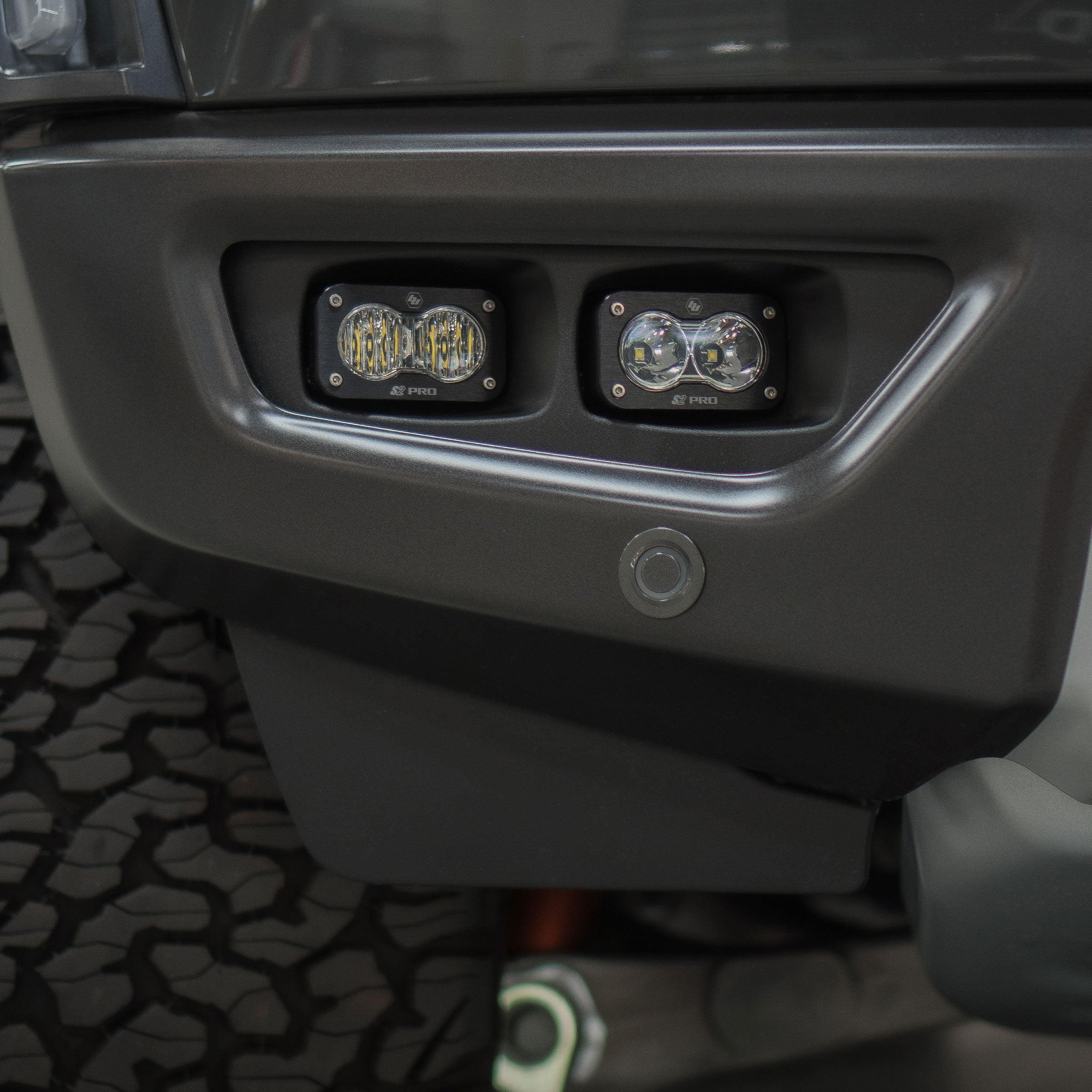 '21-22 Ford Raptor Baja Designs S2 Pro Fog Light Pocket Kit Close-up Display on Vehicle (front view)