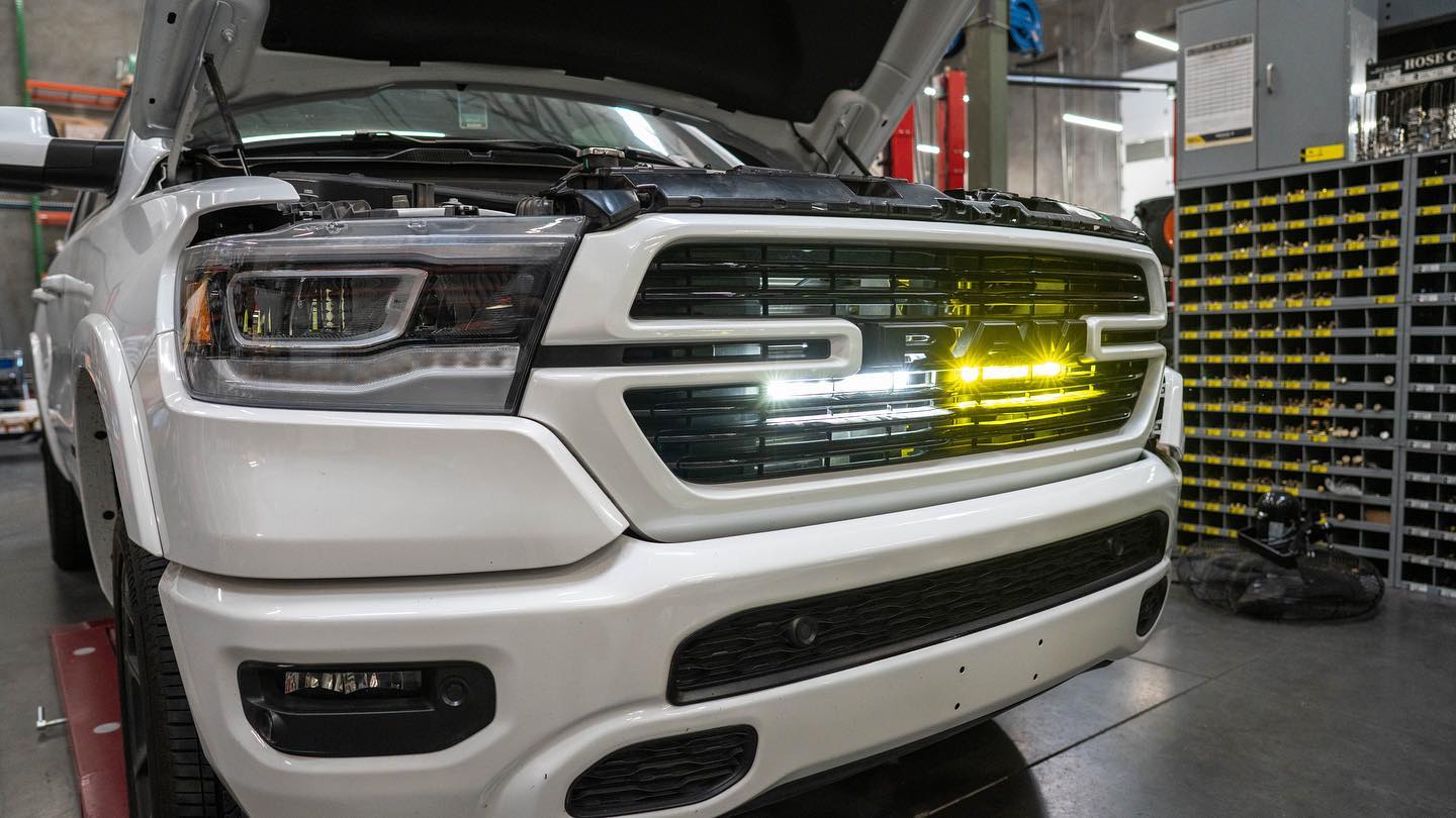 '19-23 Ram 1500 SDHQ Built Behind the Grille LED Light Bar Mount