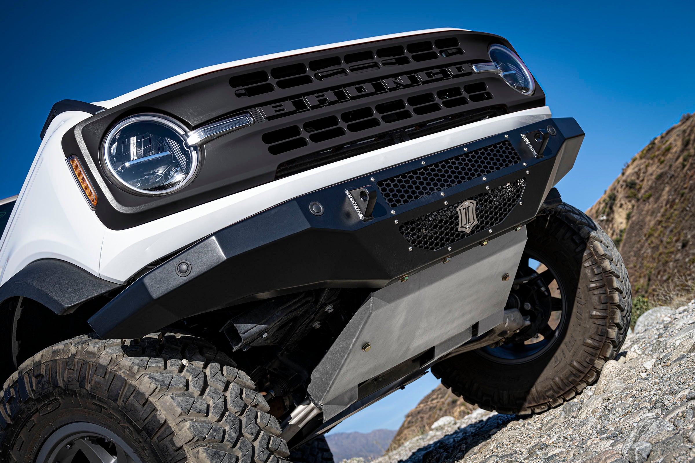 21-23 Ford Bronco Icon Trail Series Front Bumper (bottom view)