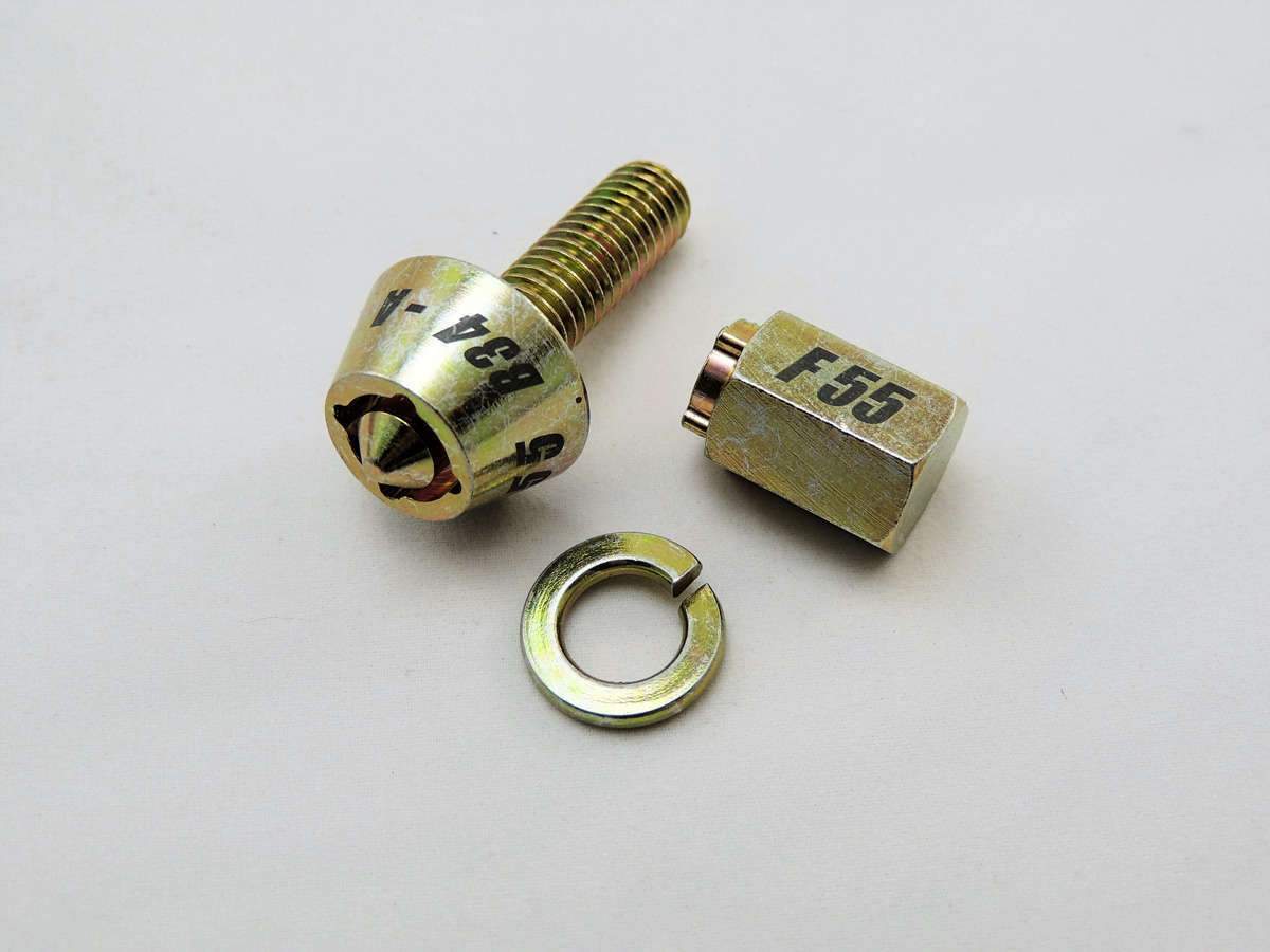 Factor 55 Winch Lock Display of Included parts 