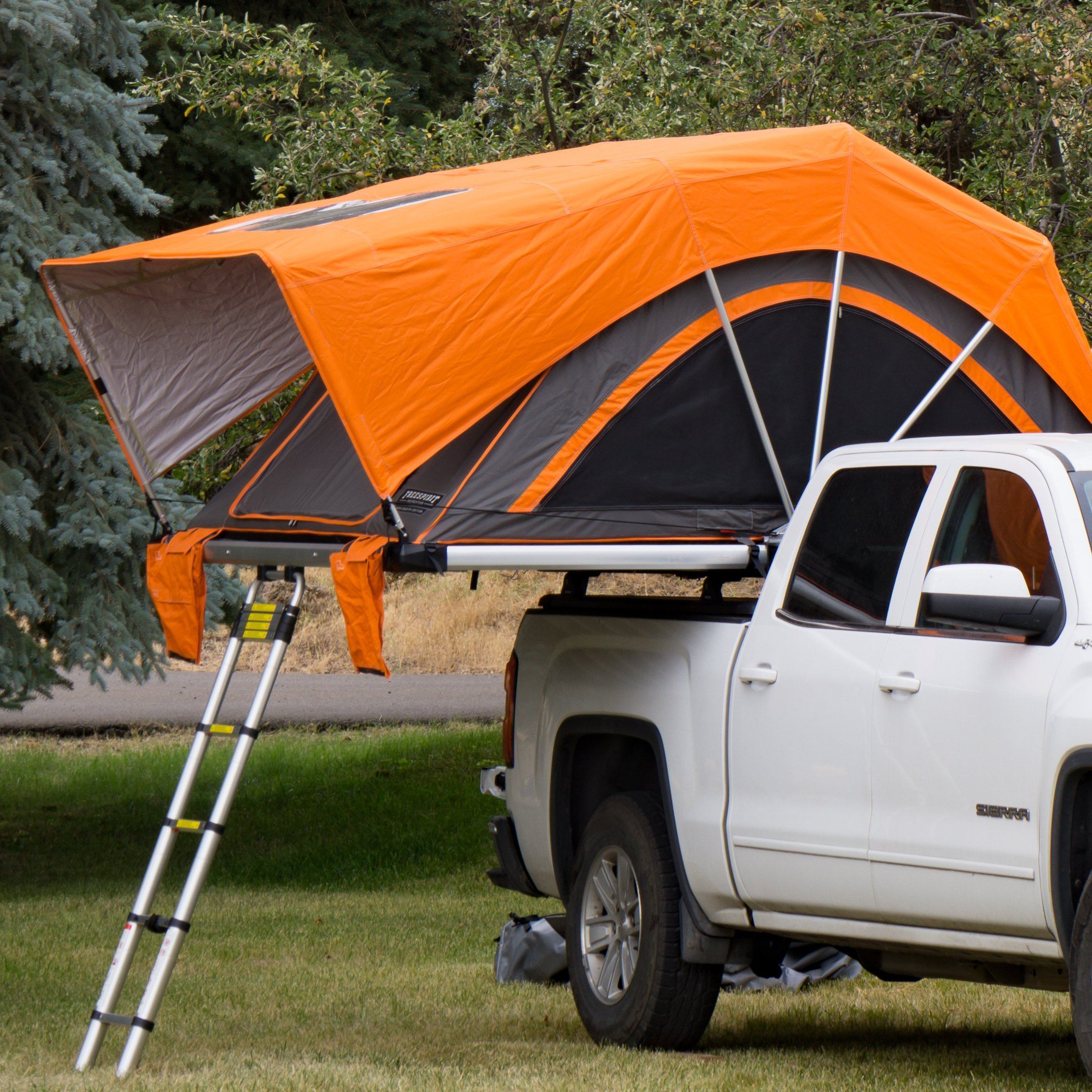 High Country Series 80" Roof Top Tent Roof Top Tent Freespirit Recreation display