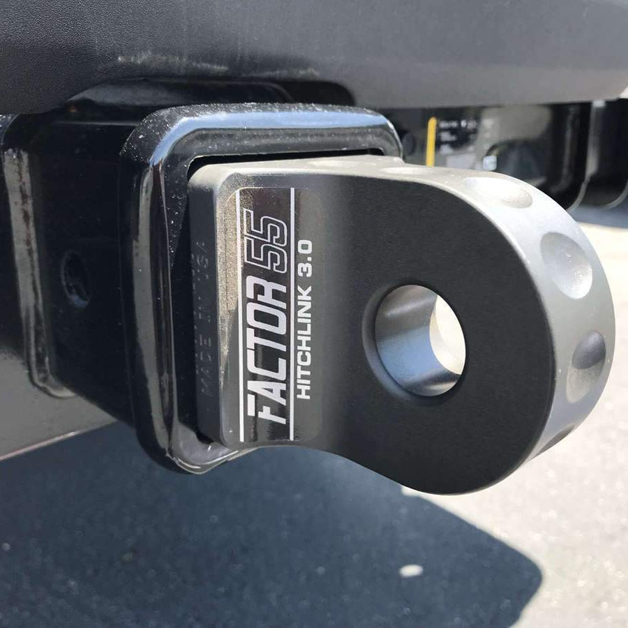 Factor 55 - HitchLink 3.0 Close-up Display on vehicle 