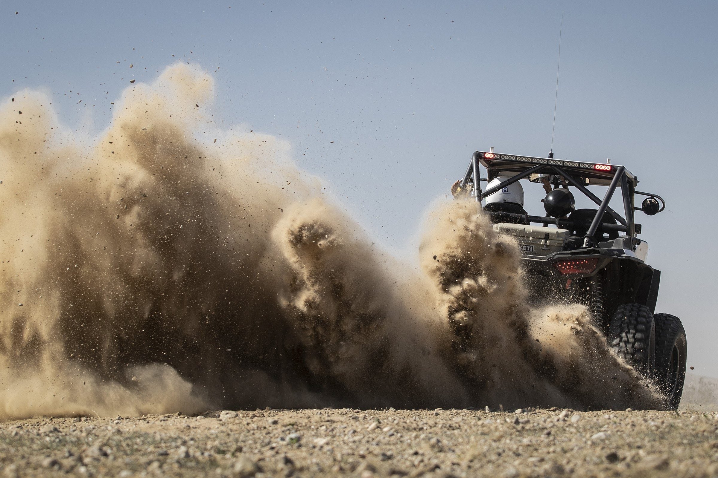 MR411 UTV Bead Grip Wheels Method display