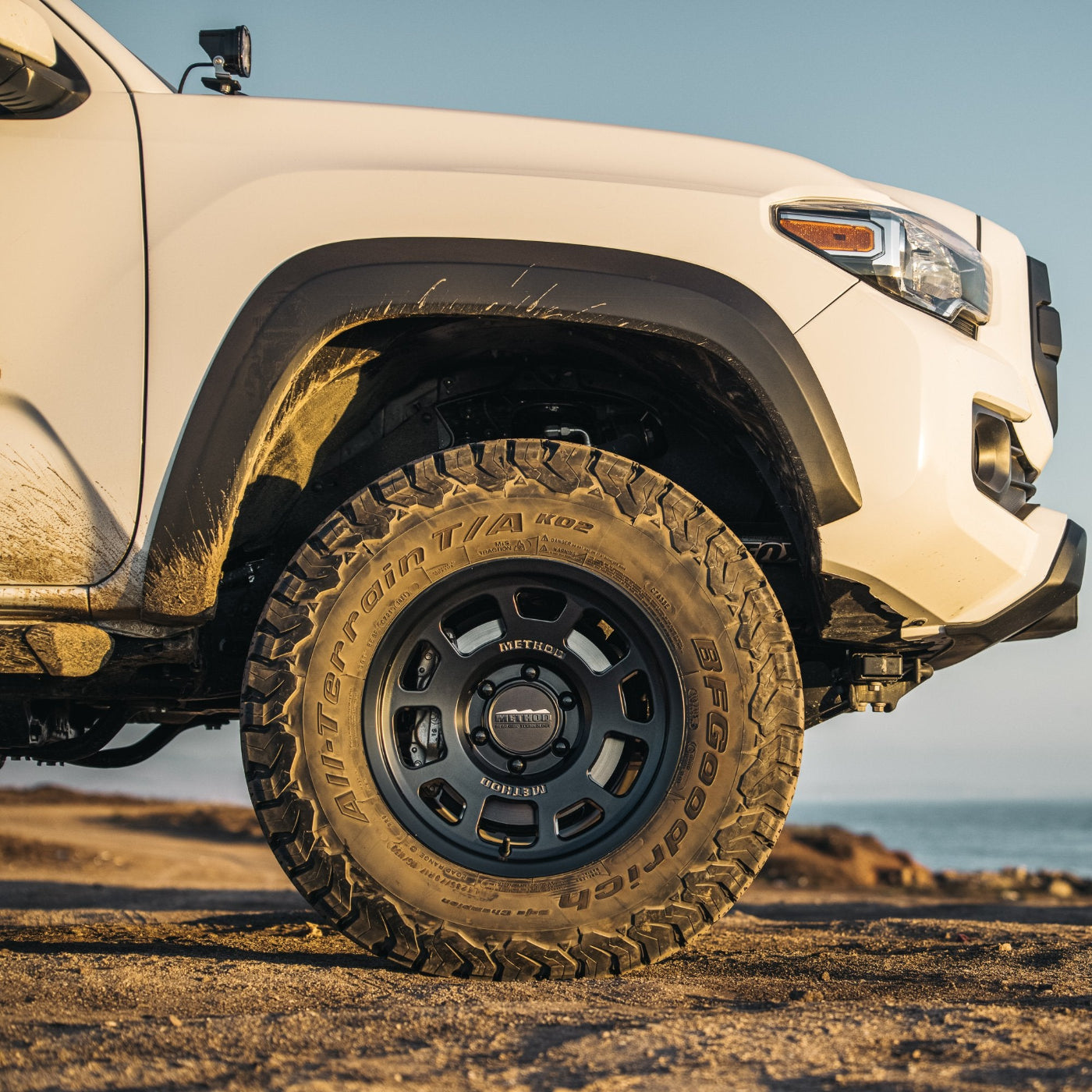 705 Trail Series Matte Black Finish Wheels Method (side view)