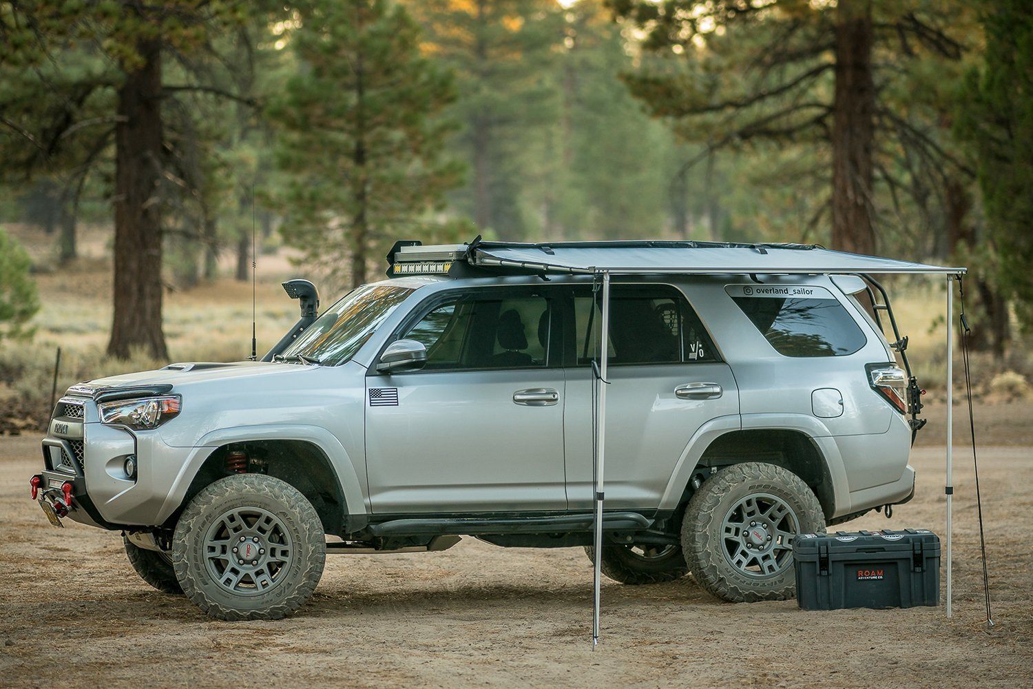 Rooftop Awnings Roam Adventure Co. display